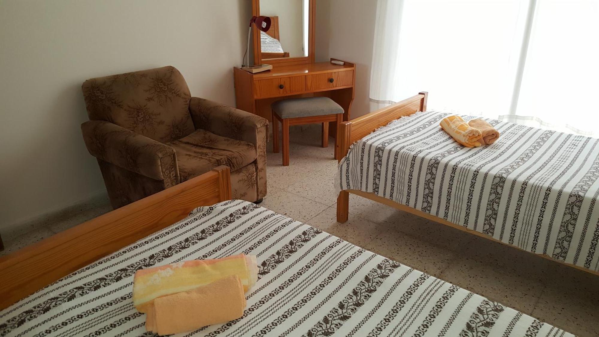 Chariandry Court Apartman Piszúri Kültér fotó