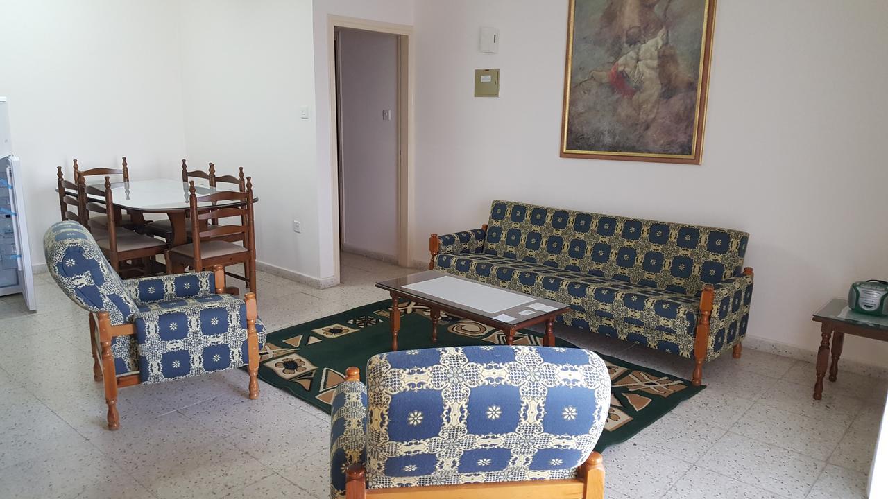 Chariandry Court Apartman Piszúri Kültér fotó