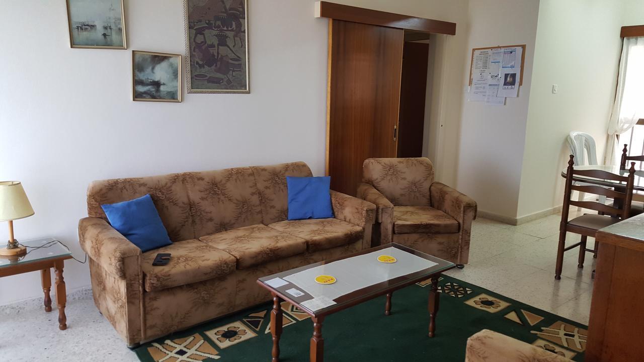 Chariandry Court Apartman Piszúri Kültér fotó